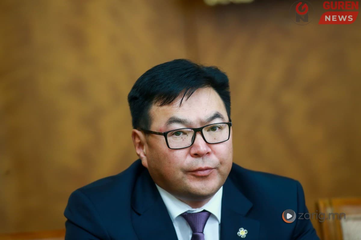 Монголын хөлбөмбөгийн холбооны Ерөнхийлөгчид Ц.Анандбазар нарын таван хүн нэрээ дэвшүүлжээ