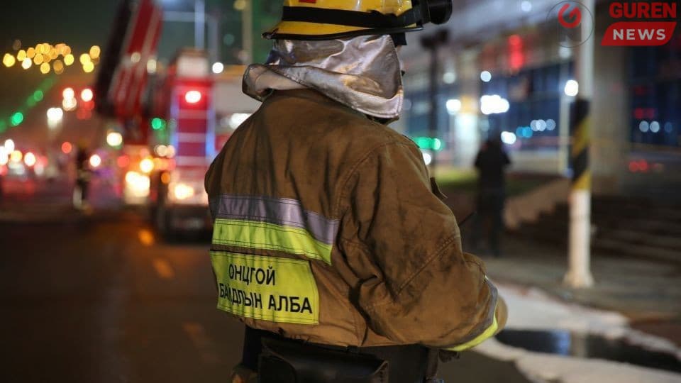 ОБЕГ: Богдхан ууланд гарсан ойн түймрийг цурамд оруулж, Сэлэнгэд гарсан түймрийг унтраахаар ажиллаж байна