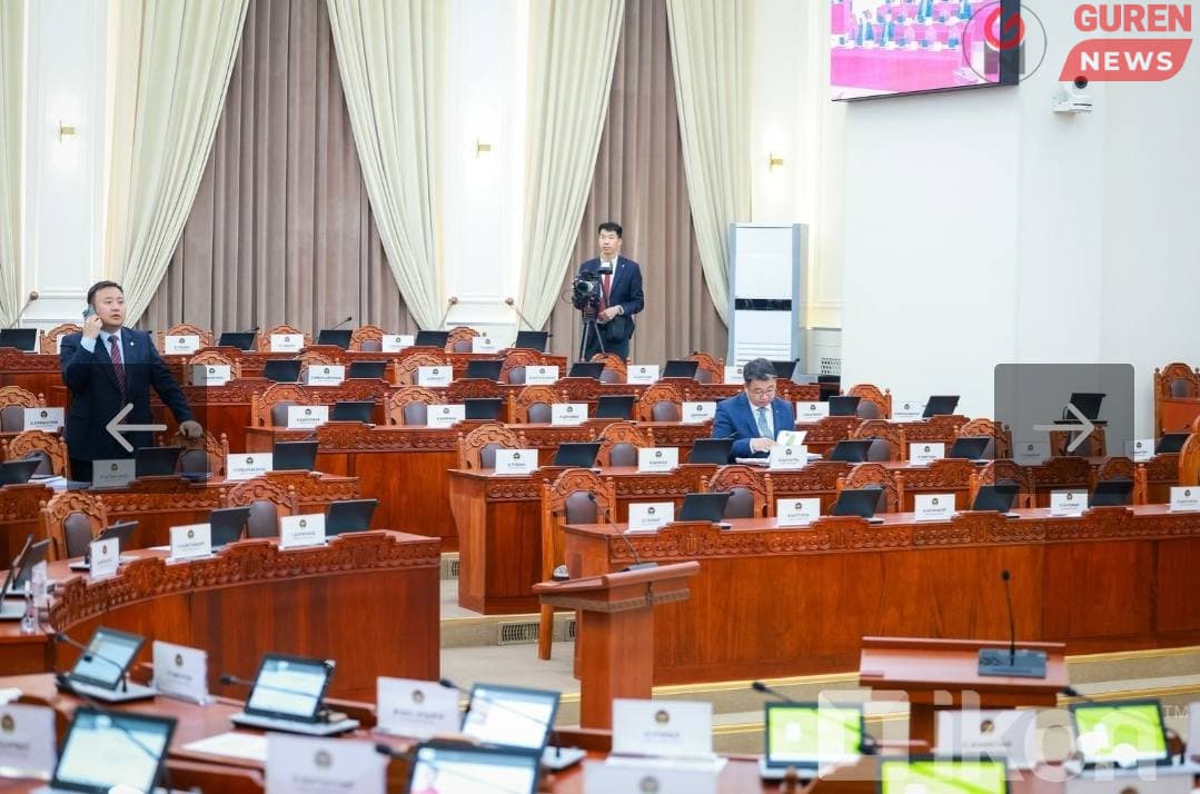 АН-ынхны цаг үеэ мэдрээгүй улстөржилт