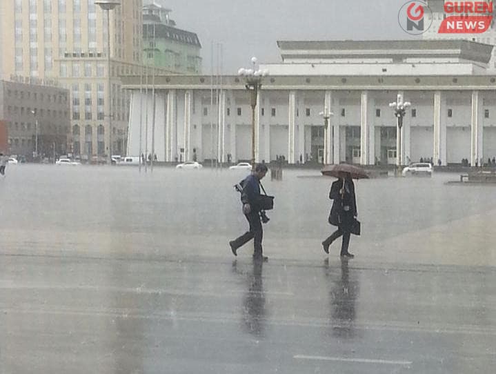 Сэрэмжлүүлэг: Нийслэлд энэ сарын 15-18-ныг хүртэл  бороотой сэрүүн өдрүүд үргэлжилнэ