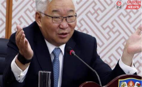 Э.Бат-ҮҮл: Х.Нямбаатар Улаанбаатарыг минь Хятадын үл хөдлөх хөрөнгийн  зах зээл болгох гэж байгаа нь ямар гаслантай  тэнэглэл вэ?