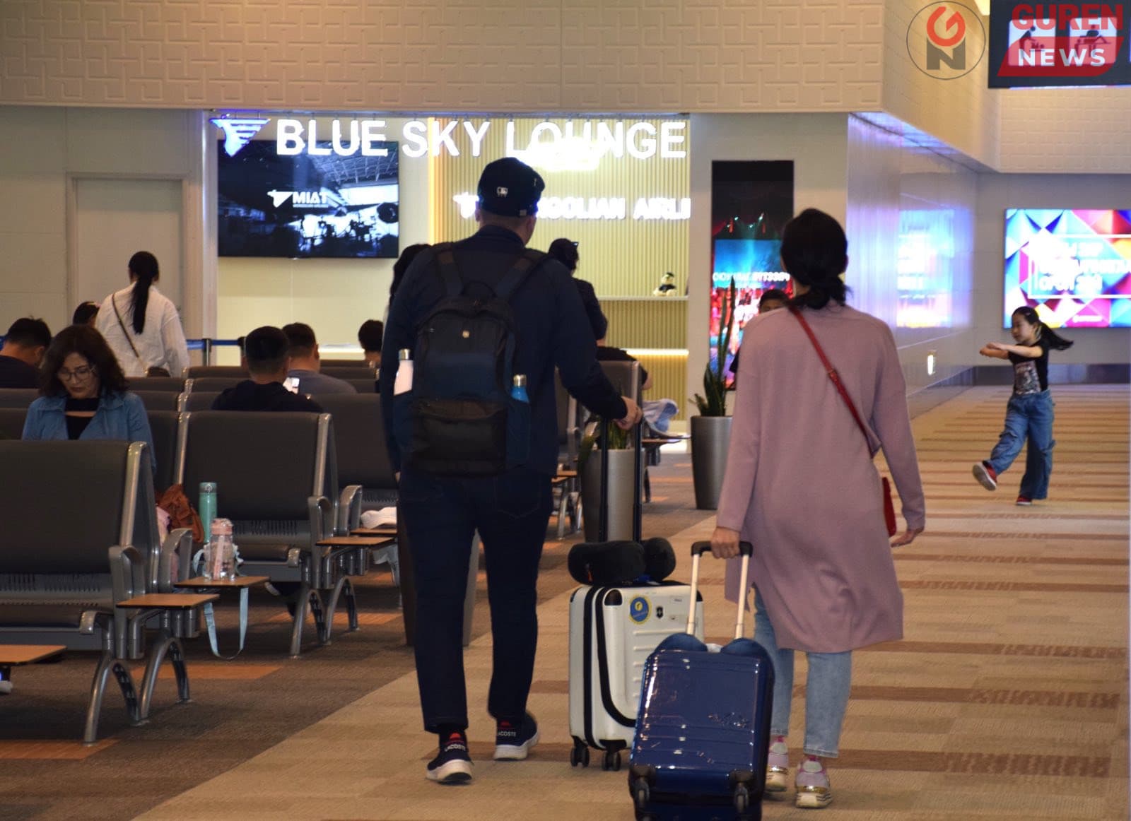 “БНСУ-ын хил дээр хүний өнгө үзэмжийг харж нэвтрүүлэх эсэхээ шийддэг юм байна”