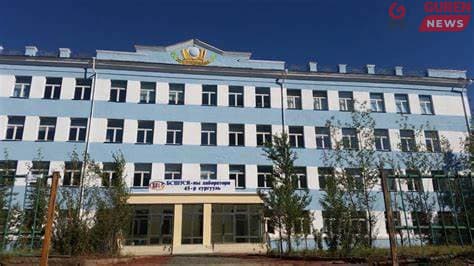 XXI зуунд сурагчид дээврийн хөндийд тагтаа нартай айлсан хичээллэж байна