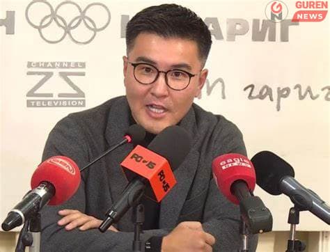 Ч.Лодойсамбуу: МАН-ын зодоонд 80-ад оныхон чадахгүй, 70-аад оныхон ачаа үүрдэг гэнэ үү. Ямар ачаа үүрсэн юм бэ