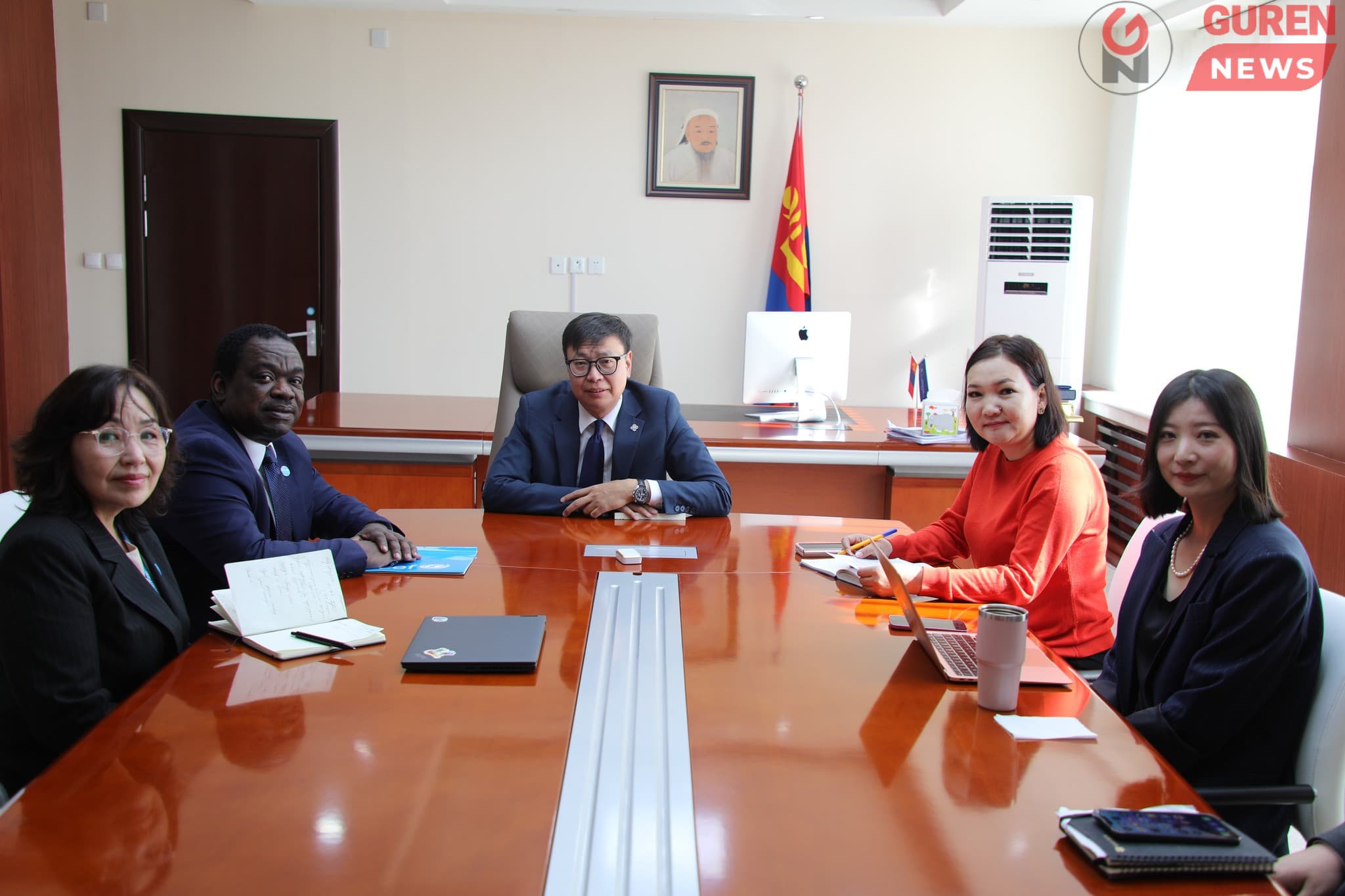 Боловсролын сайд П.Наранбаяр НҮБ-ын Хүүхдийн сангийн суурин төлөөлөгчтэй уулзаж, стратегийн түншлэлээ гүнзгийрүүлэхээр тохиров