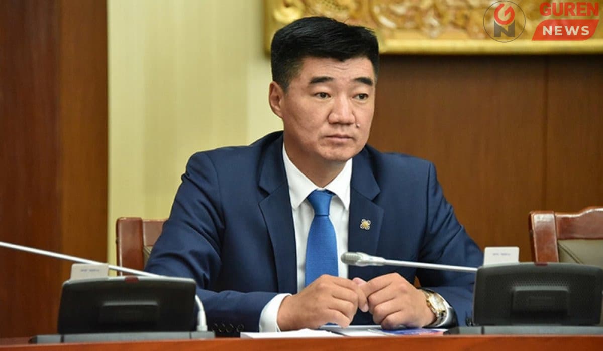 С.Бямбацогт: Яамдад 270 дарга байсныг 186 болгож буурууллаа