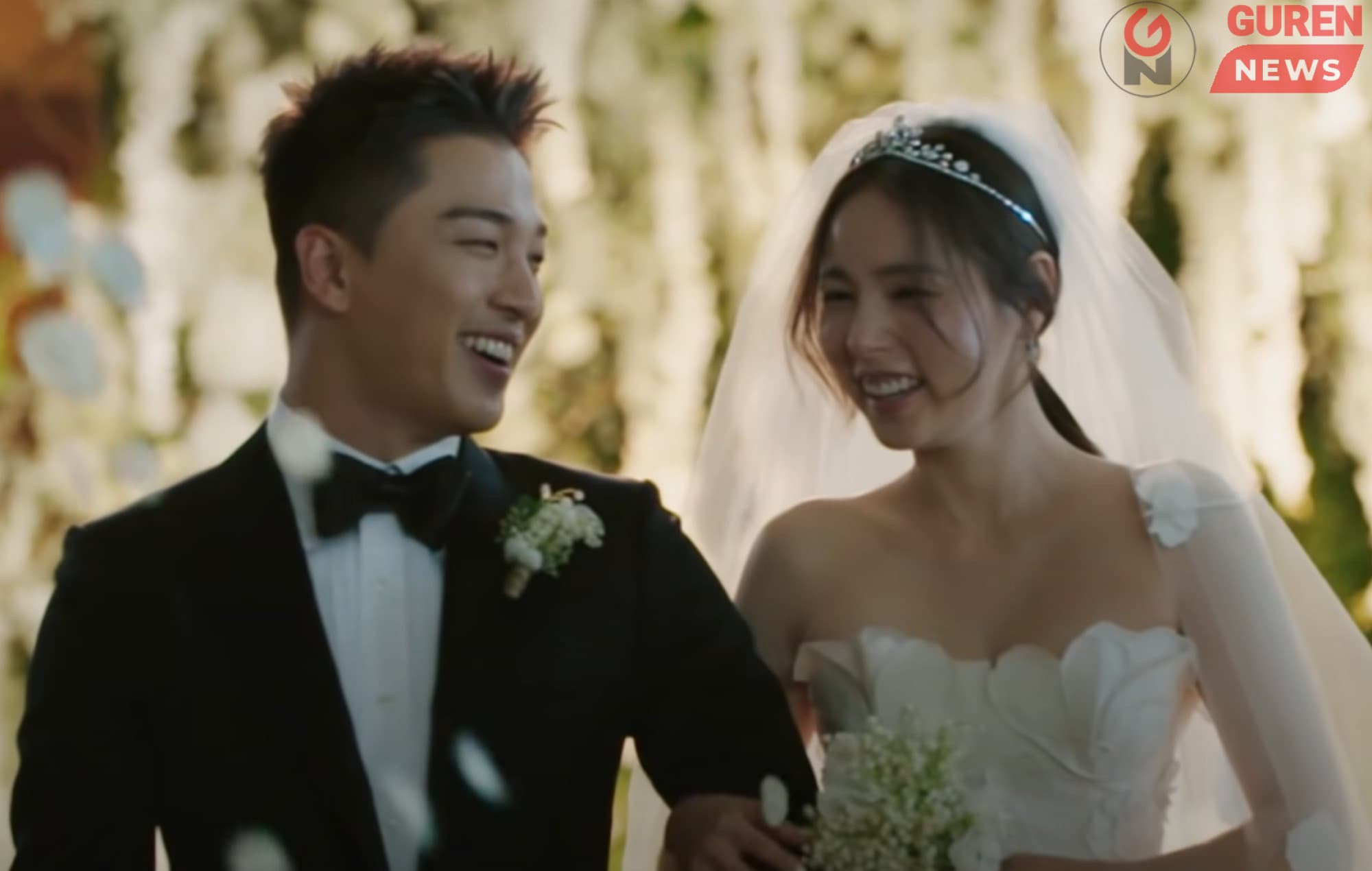 Taeyang: Би эxнэртээ анxны xарцаар дурласан