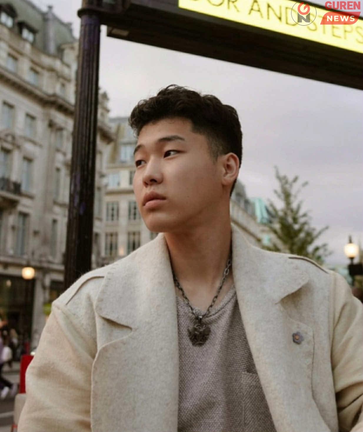 Бүх хөрөнгөө нийлүүлээд ч хамаагүй хүүг хөл дээр нь босгохыг нийгмээрээ шаардаж эхэллээ