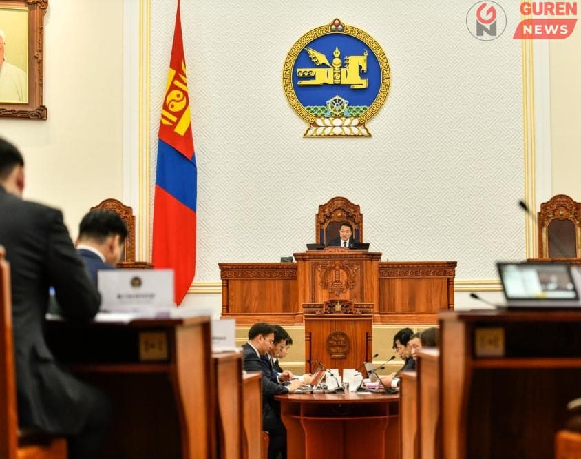 Улсаа самарсан улс төр удах уу, дуусах уу?