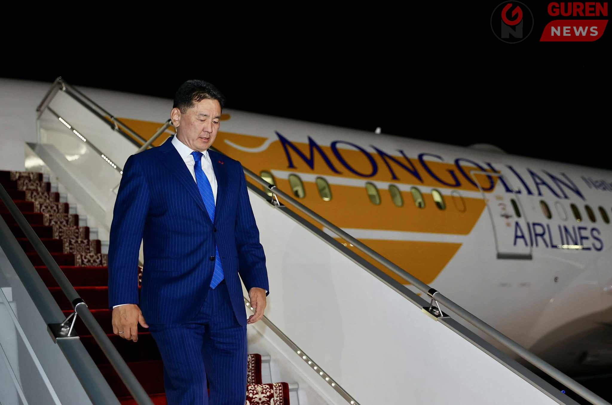 Ерөнхийлөгчийн Бүгд Найрамдах Тажикистан Улсад хийх төрийн айлчлал эхэллээ