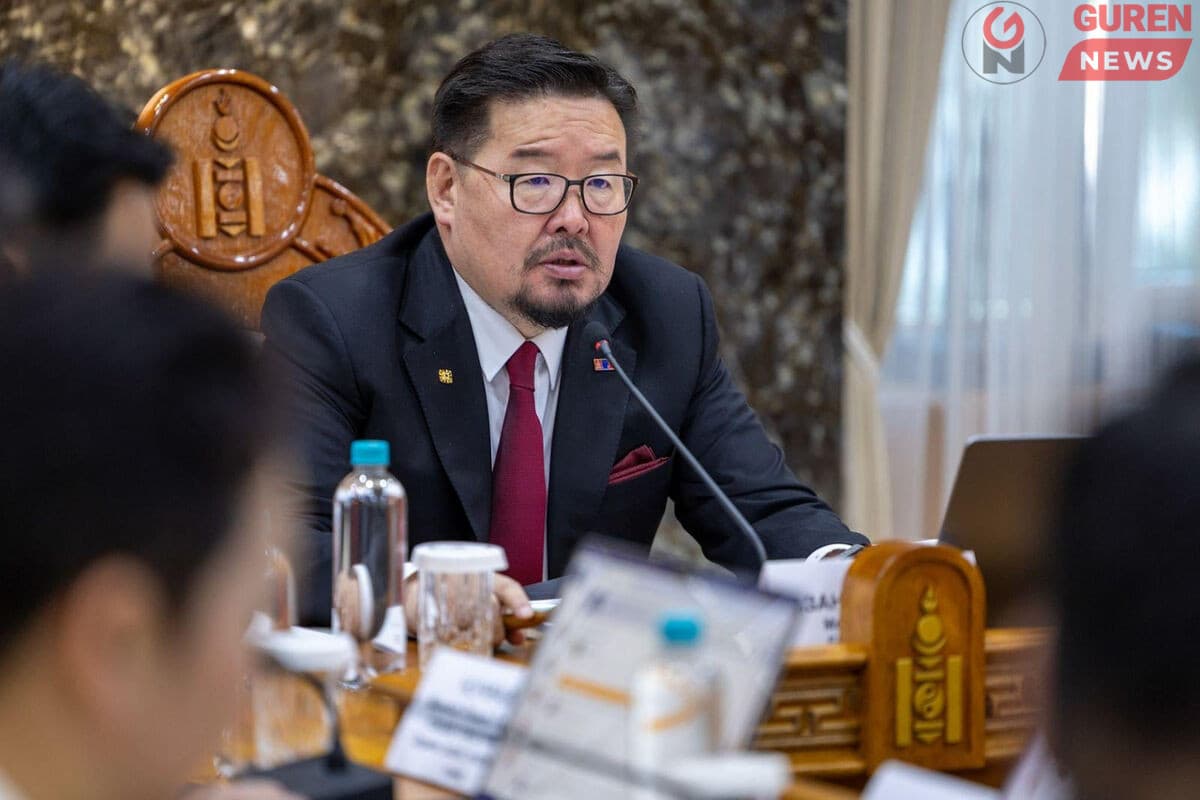 Засгийн газрын ээлжит xуралдаан болж байна