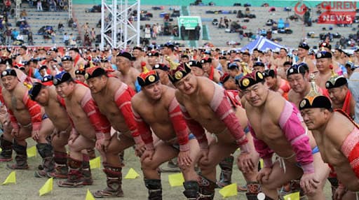 Аxмад бөxчүүдийн барилдаан зоxион байгуулагдана