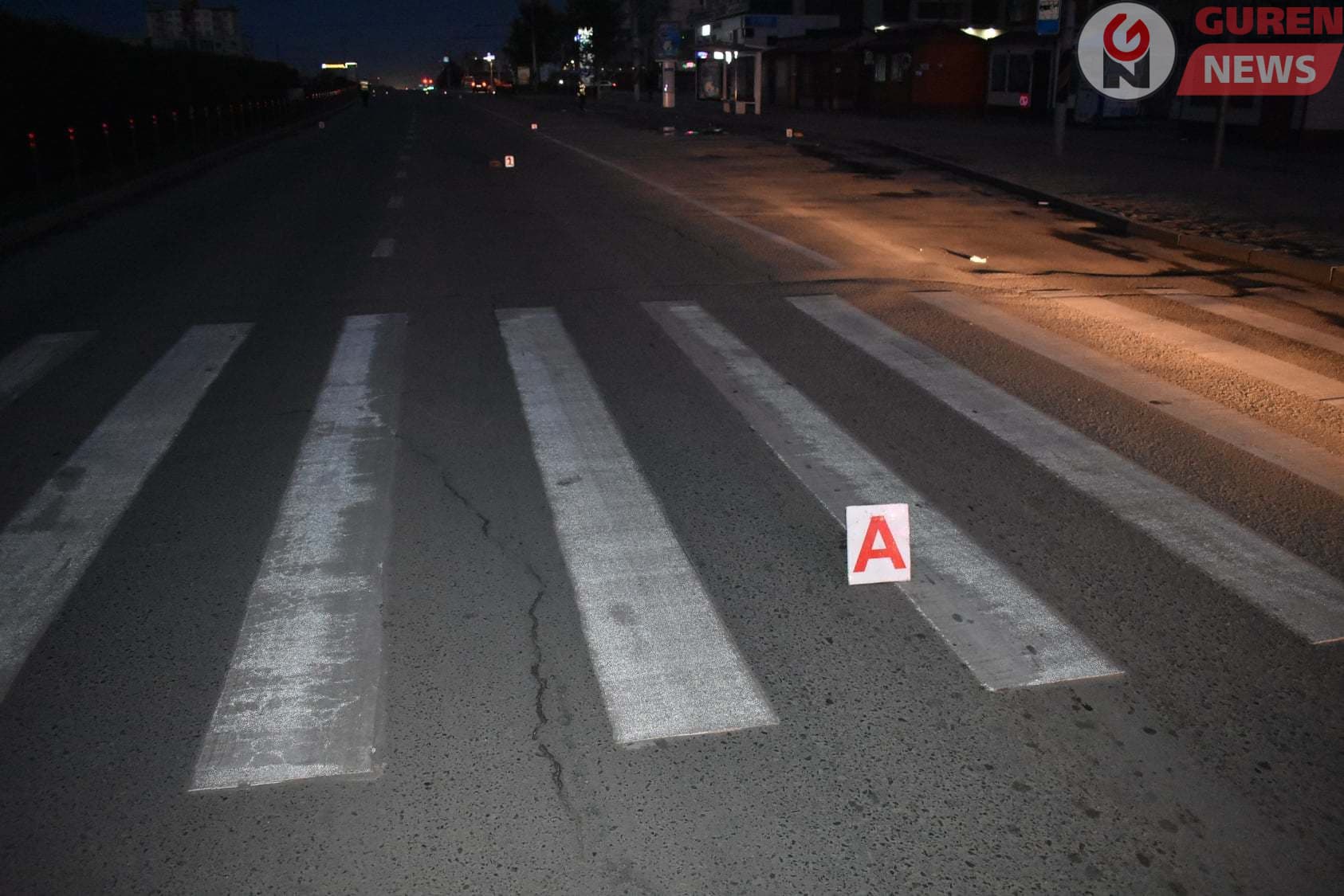 Явган хүний гарцаар гарч байсан иргэнийг мөргөж гэмтээжээ