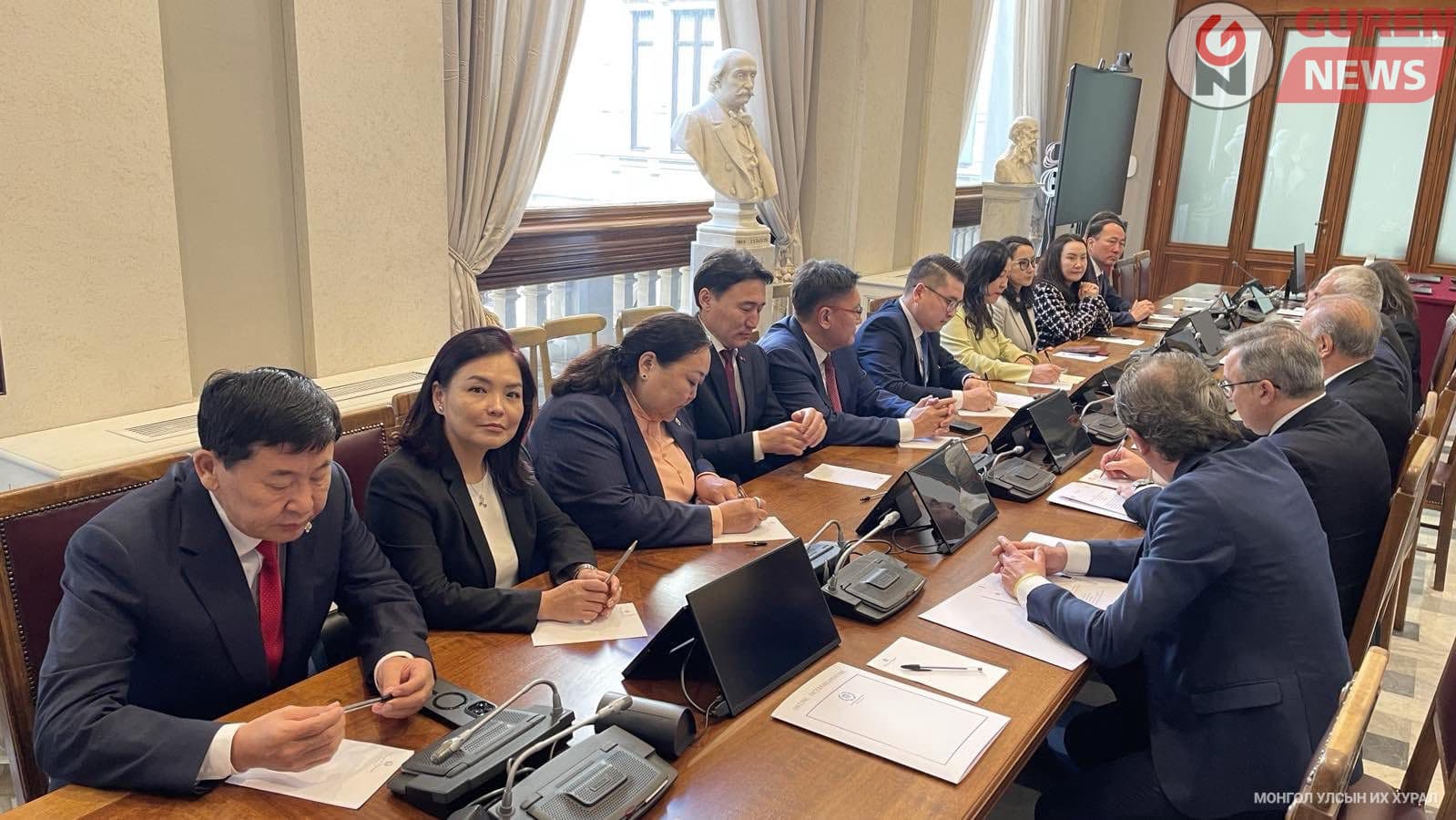 Монгол-Италийн парламентын бүлгийн хурал боллоо