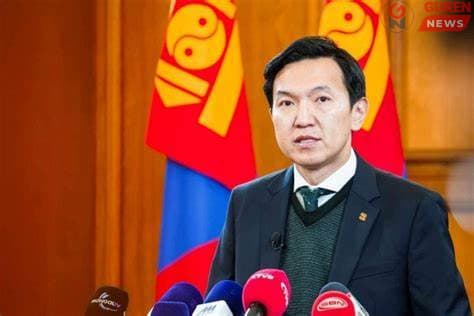 Н.Учрал: “Ачит ихт”, “Эрдмин”, “Зэс эрдэнийн хувь” компаниудын 34 хувийн хэлэлцээрийг 14 хоногт дуусгана