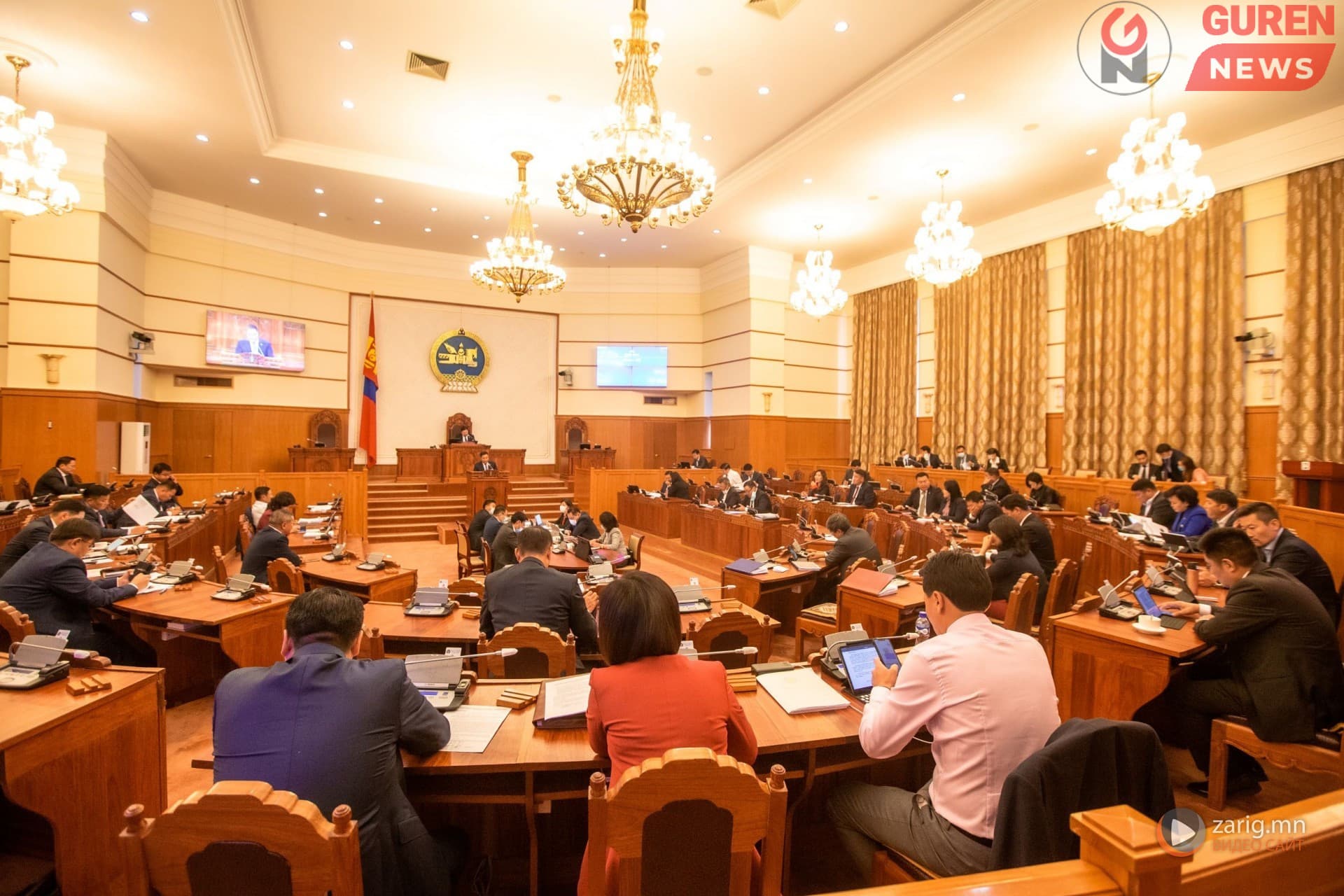 Намрын чуулганыг есдүгээр сарын 15-нд эхлүүлэх төслийг дэмжив