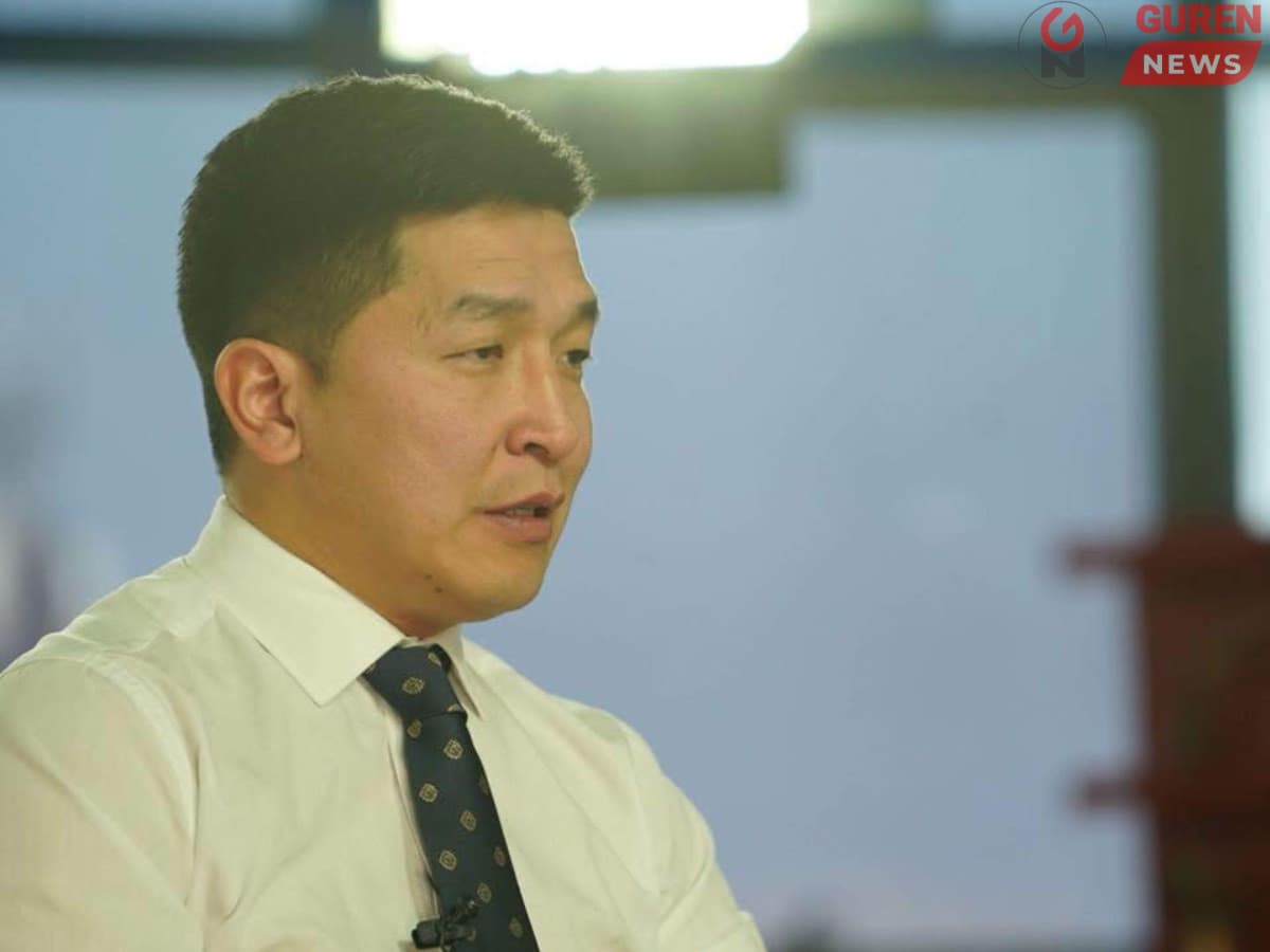 Засгийн газар ба олон нийтийг Н.Баасандамба “холбоно”