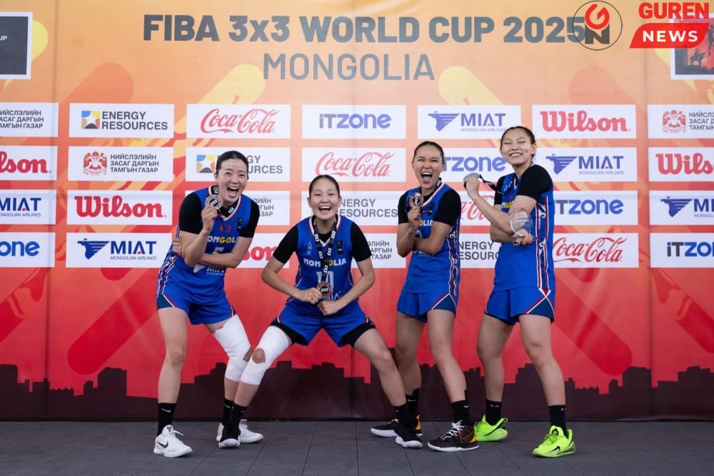 Монгол Улс Сагсанбөмбөгийн спортоос төрсөн зургаан гавьяат тамирчидтай болов