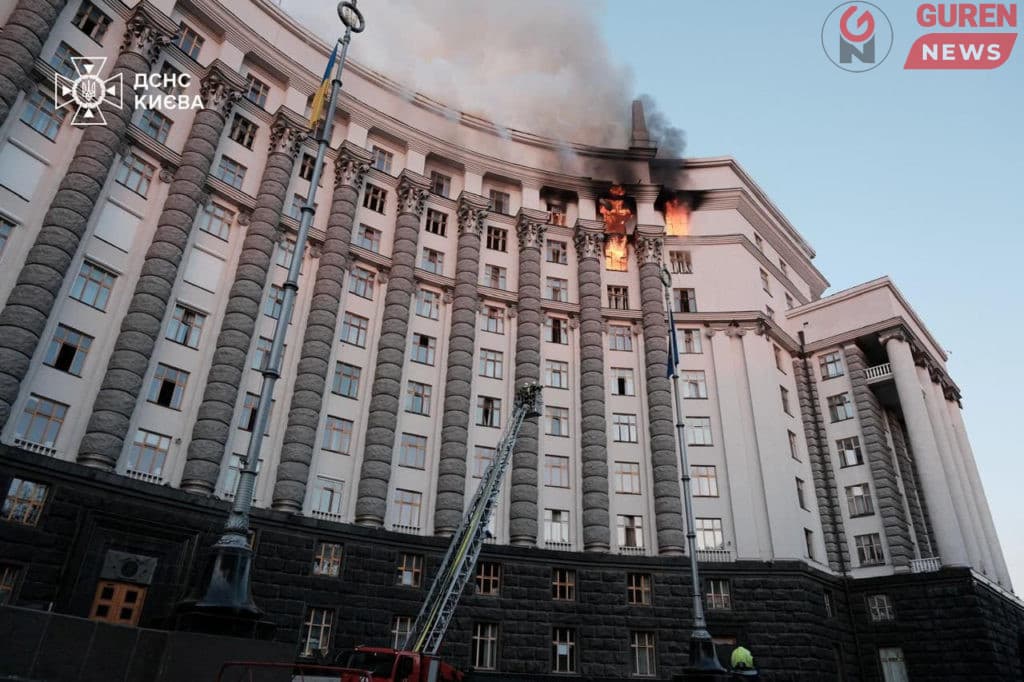 Орос Украин руу цохилтоо нэмэгдүүлж, Киевт анх удаа довтолжээ