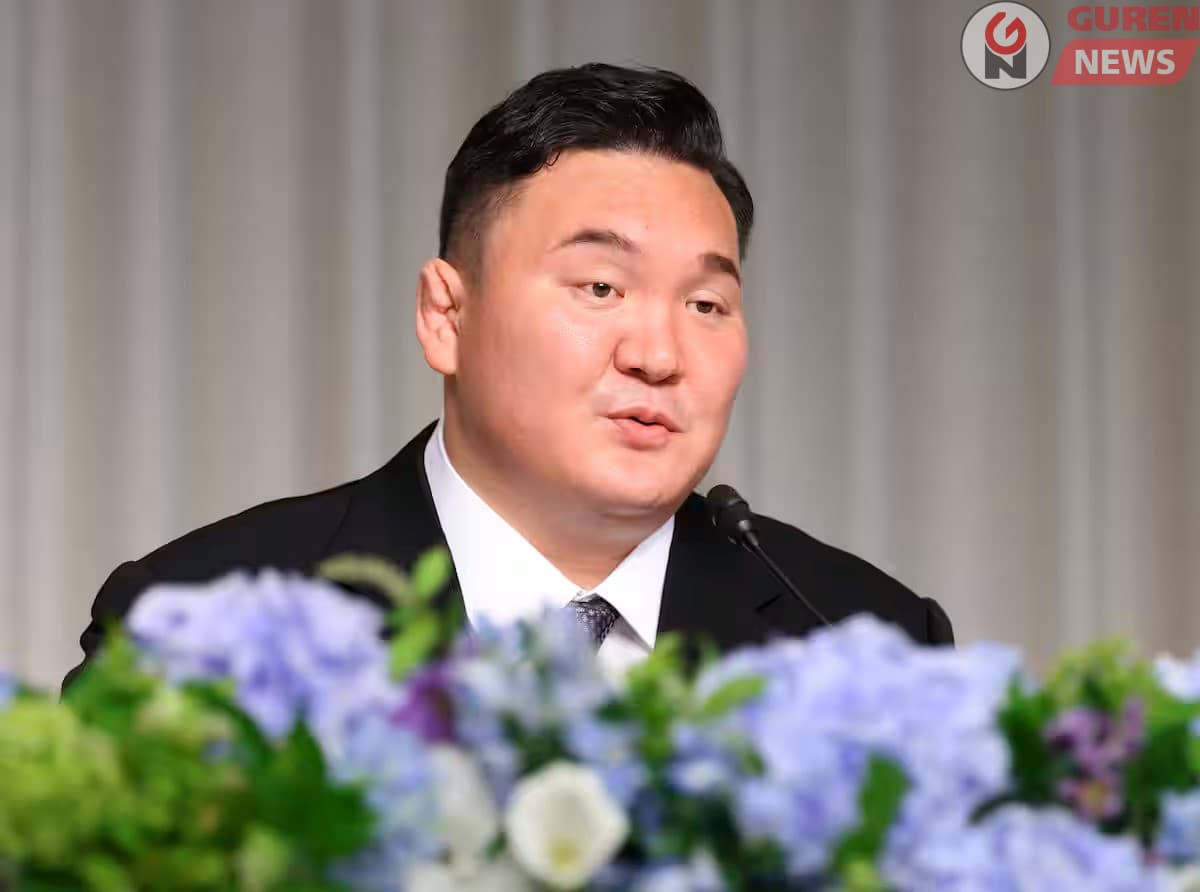 Xакуxо М.Даваажаргал өөрийн өмчлөлийн газраа xойч үедээ бэлэглэв